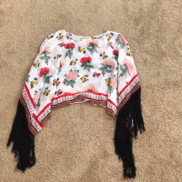 H&M LOVES COACHELLA Size 8 white fringe poncho top - Picture 8 of 8